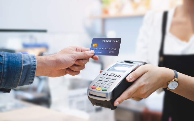 Paying Abroad Debit Card Or Credit Card - 